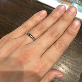 【TANZO.(鍛造指輪)の口コミ】 鍛造製法で指輪が造られている点が1番の決め手です。指輪の強度が強くなり…