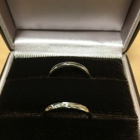 【アイプリモ(I-PRIMO)の口コミ】 デザインが好みで、一目惚れしました！２つのリングを合わせるとラインが…