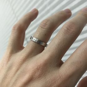 【カルティエ(Cartier)の口コミ】 カルティエの刻印が入っていることで特別感が増していた。一粒ダイヤを中…