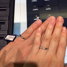 【ROYAL ASSCHER(ロイヤル・アッシャー)の口コミ】 ダイヤモンドが美しい。ダイヤモンドの輝きはどれも同じようなものだと思…