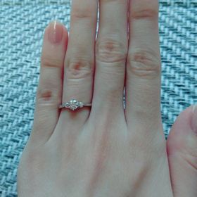 【銀座ダイヤモンドシライシの口コミ】 最初にホームページでデザインを選んでから伺いました。目的はレガーレで…