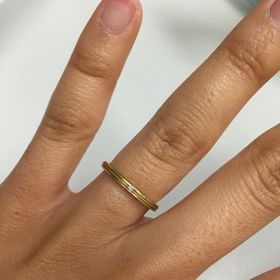 【mina.jewelry(ミナジュエリー)の口コミ】 フェイスブックの広告でたまたま見つけ、ホームページでも色々デザインを…