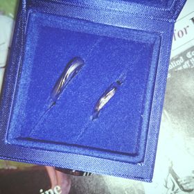 【Romantic Blue(ロマンティックブルー)】の口コミ 1番の決め手はデザインです！いくつか見たのですがなかなかピンと来るもの...