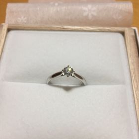 【宝寿堂(ほうじゅどう)の口コミ】 指輪のデザインは、いくつかある中から選ぶことができました。ダイヤモン…