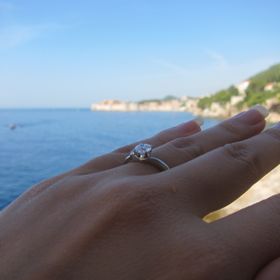 【アイプリモ(I-PRIMO)の口コミ】 指輪は自分で選んでおらず、主人がプロポーズのために選んでくれていまし…