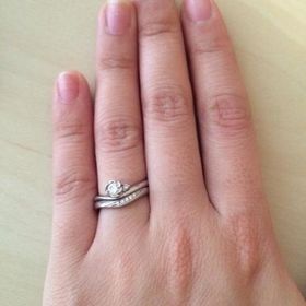 【TRECENTI(トレセンテ)の口コミ】 フローラのお花のデザインが気に入りました。たくさんのブランドを見て回…