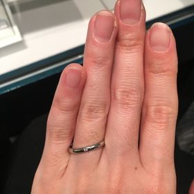 【銀座ダイヤモンドシライシの口コミ】 色々と迷ってはいたのですが、購入後のメンテナンスが無料で無期限という…