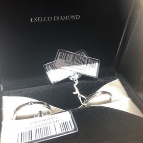 【エクセルコダイヤモンド(EXELCO DIAMOND)の口コミ】 黒ダイヤとミル打ちの組み合わせが他のブランドだとあまりなく、また指輪…