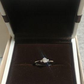 【アイプリモ(I-PRIMO)の口コミ】 指輪のデザインと種類の豊富さ、お店の雰囲気の良さと高級感があるところ…