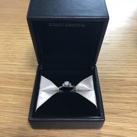【エクセルコダイヤモンド(EXELCO DIAMOND)の口コミ】 どの指輪にしようか悩んでいたところ、今回こちらの指輪に出会って、即決…