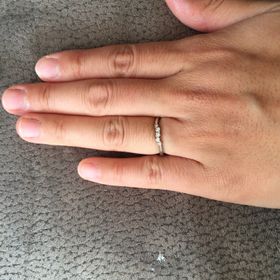 【輪-RIN-の口コミ】 私の手はズングリムックリなので、すこしでも綺麗に見えるように細くて華…