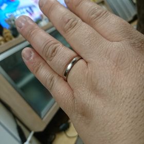 【Preuve(プルーヴ)】の口コミ 価格の安さやシンプルなデザインでブラックゴールドというシルバーやプラチ...