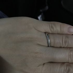 【canal4℃(カナルヨンドシー)の口コミ】 私はキラキラした感じの指輪がよく、またダイヤだけではなくフチはプラチ…