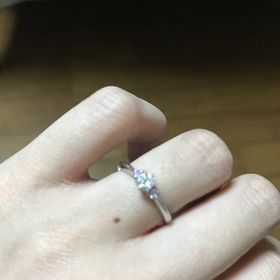 【アクセサリーPePe(ペペ)の口コミ】 二人で見て、悩んで、確かめて、決めました。二人ともまだ若いので(20代中…