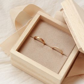 【YUKA HOJO(ユカホウジョウ)の口コミ】 どんなシーンでも合わせやすく、肌の色とも合って着け心地もとてもよかっ…