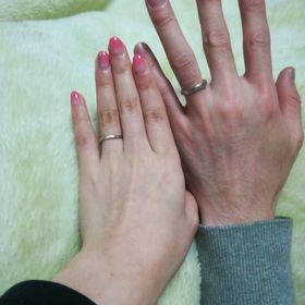 【GALA JEWELRY(ガラジュエリー)の口コミ】 夫がネットで調べてくれて買いに行きました。
私は初めてジュエリーショッ…