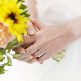 【ヴァンドーム青山(VENDOME AOYAMA)の口コミ】 毎日付けるので違和感を感じない付け心地とシンプルなデザインを重視しま…