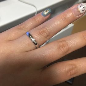 【ラザール ダイヤモンド(LAZARE DIAMOND)の口コミ】 デザインがとても良かって
種類も、たくさんあり惹かれました。
試着する…