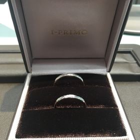 【アイプリモ(I-PRIMO)の口コミ】 シンプルなデザインと価格できめました。
男性の方には真ん中にウェーブ
…