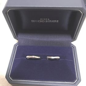 【銀座ダイヤモンドシライシの口コミ】 シンプルを求める男性意見とデザインを求める女性意見の丁度良い指輪があ…