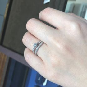 【BIJOUPIKO(ビジュピコ)の口コミ】 重ね付けした際の相性が良く、イメージした通りのリングといった感じだっ…