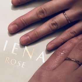 【SIENAROSE(シエナロゼ)の口コミ】 シンプルでなるべく細いリングを探していたところ、こちらのリングに出会…