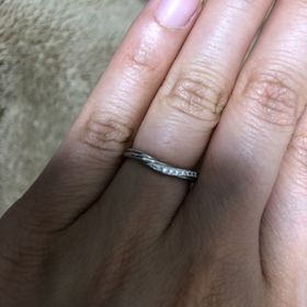 【銀座ダイヤモンドシライシの口コミ】 デザインがまず気に入りました。3パターンも指輪に顔があるということが気…