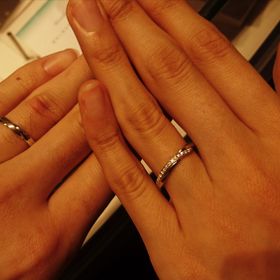 【エクセルコダイヤモンド(EXELCO DIAMOND)の口コミ】 他のブランドでもダイヤモンド付きの指輪はいくつか試着しましたが、こち…