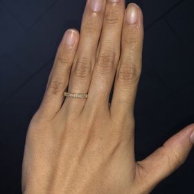 【Mariage ent(マリアージュエント)の口コミ】 ゴールドでダイヤが周りにあるものが良かったのでそれにしました。それに…