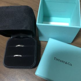 【ティファニー(Tiffany & Co.)の口コミ】 一生物なので、良いブランドのものを購入する予定でした。2人共普段アクセ…
