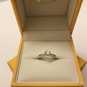 【ケイウノ ブライダル(K.UNO BRIDAL)の口コミ】 母から譲り受けたダイヤモンドの指輪を、せっかくなのでリフォームしまし…