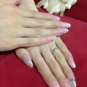 【ティファニー(Tiffany & Co.)の口コミ】 シンプルで男性が着けていてもしっくりくるデザインで飽きのこないものを…