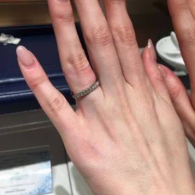 【銀座ダイヤモンドシライシの口コミ】 普段使いの中でも、シンプルすぎず、少し存在感のあるものを身につけたか…