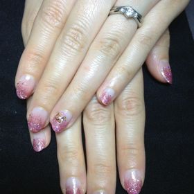 【STAR JEWELRY(スタージュエリー)の口コミ】 仕事上、シンプルなものが良かったので、石のついてないものを選びました…