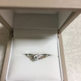 【ATSUTA(アツタ)の口コミ】 とにかく太い指が、コンプレックスで、指を、綺麗に見せるものにしたくて…