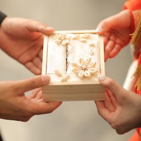 【mina.jewelry(ミナジュエリー)の口コミ】 市販の結婚指輪だと『ザ・結婚指輪』という感じであまりしっくりくるもの…