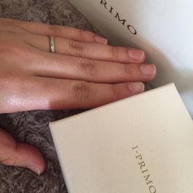 【アイプリモ(I-PRIMO)の口コミ】 もともとお互いシンプルなものと思い、見に行きました。
いざつけてみると…