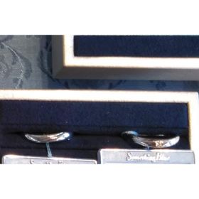 【Something Blue(サムシングブルー)の口コミ】 指輪の幅がある程度しっかりしたものが良かった点と、なるべくシンプルな…