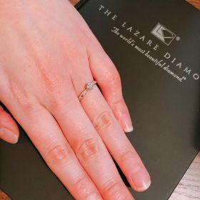 【ラザール ダイヤモンド(LAZARE DIAMOND)の口コミ】 一生に一度のモノなので、たくさん悩むと思っていましたが、ビビっとコレ…