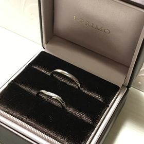 【アイプリモ(I-PRIMO)の口コミ】 つけてみた時に柔らかく落ち着いている印象を受けて、こちらの指輪に決め…