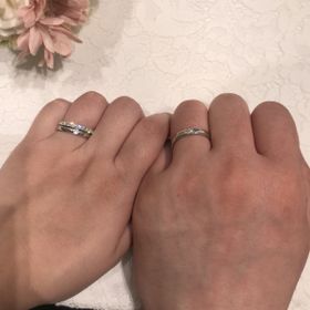 【ラザール ダイヤモンド(LAZARE DIAMOND)の口コミ】 初めは、シンプルななにも装飾もダイヤモンドもない指輪にしようと思って…