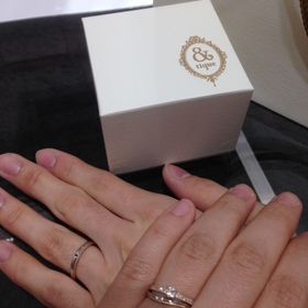 【&tique(アンティック)の口コミ】 今年1月にサプライズプロポーズをした時に、CHER LUV(シェールラブ)を婚約…