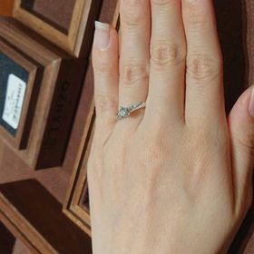 【TANZO.(鍛造指輪)の口コミ】 フルオーダーのため、世界に一つだけの婚約指輪になること、思い描いたデ…