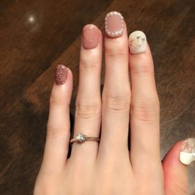 【銀座ダイヤモンドシライシの口コミ】 指輪のコンセプトや手を取り合ったところをイメージしたデザインがとても…