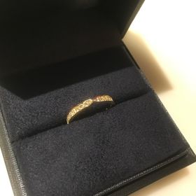【ラザール ダイヤモンド(LAZARE DIAMOND)の口コミ】 マリッジリングもダイヤモンドが入ったデザインが良いなと探していて、ラ…