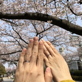 【GALA JEWELRY(ガラジュエリー)の口コミ】 デザインに一目惚れしました。
あとから知ったのですが人気第一位でした。…