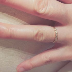 【CHER LUV(シェールラブ)の口コミ】 価格はもぅすこし安い物を探していましたが、キラキラデザインにダイヤ、…