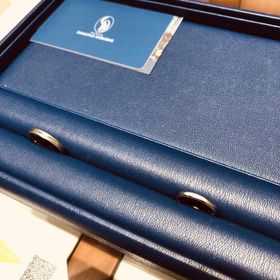 【銀座ダイヤモンドシライシの口コミ】 シンプルなデザインで探していました。お揃いのデザインでなくてもそれぞ…