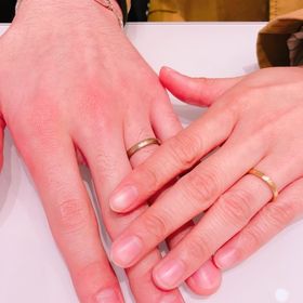 【YUKA HOJO(ユカホウジョウ)の口コミ】 指輪のデザイン、色など自分達が望んでいた物があり、２人の意見があった…