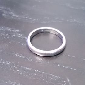 【ティファニー(Tiffany & Co.)の口コミ】 １０代の頃からリングはティファニーのものしか買っていませんでした。テ…